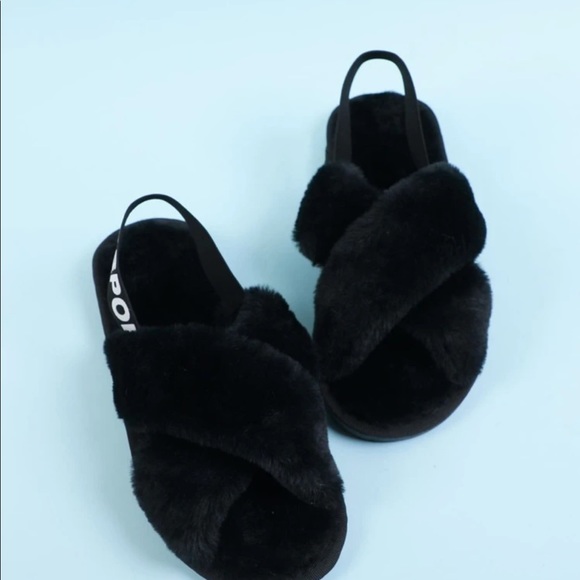 Letter Graphic Fluffy Slippers - Picture 2 of 13